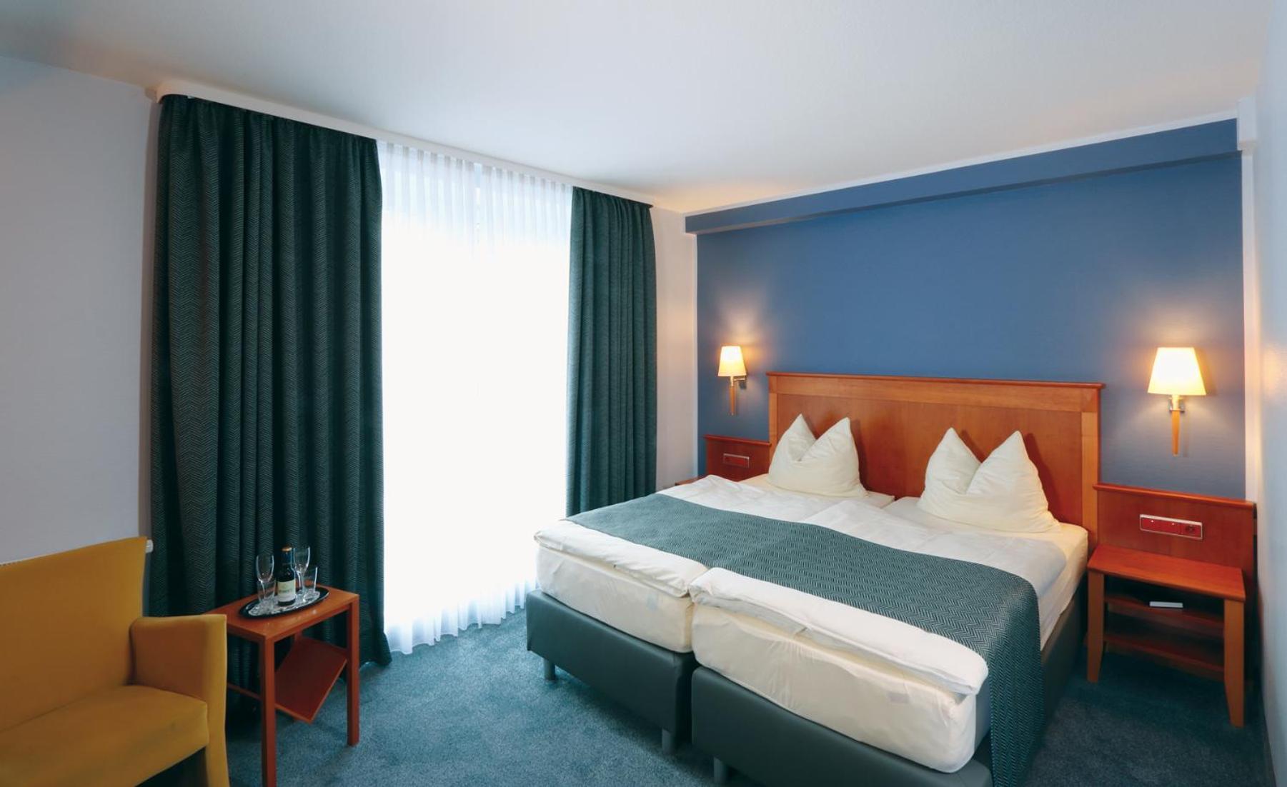Hotel Und Restaurant Eurohof Duisburg Zewnętrze zdjęcie