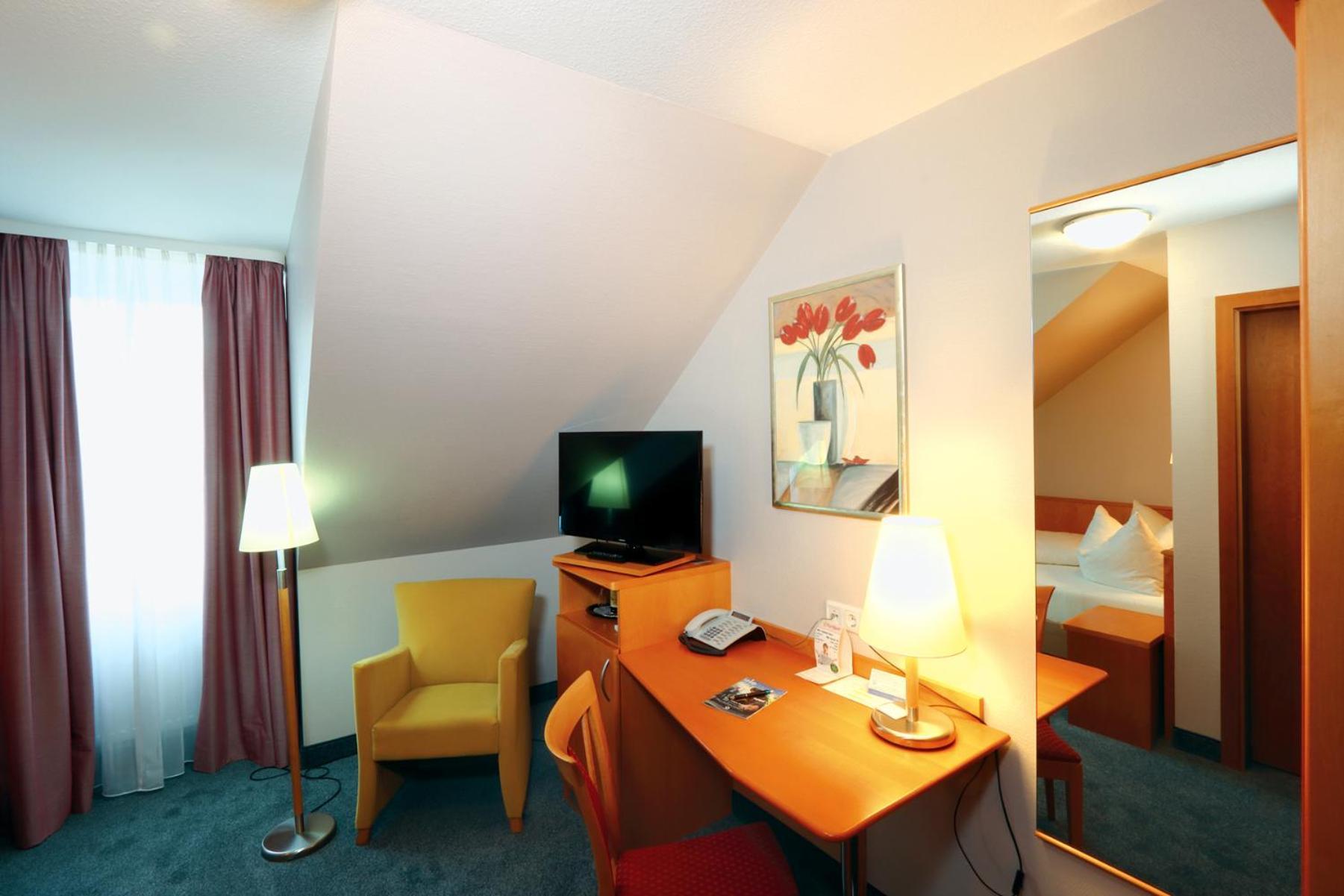 Hotel Und Restaurant Eurohof Duisburg Zewnętrze zdjęcie
