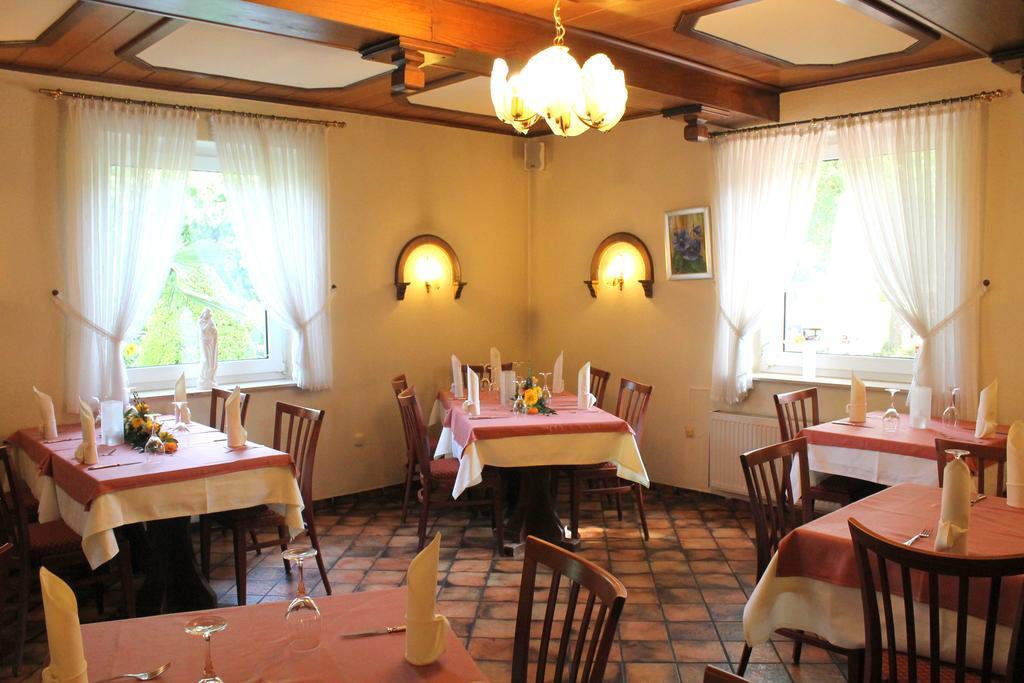 Hotel Und Restaurant Eurohof Duisburg Zewnętrze zdjęcie