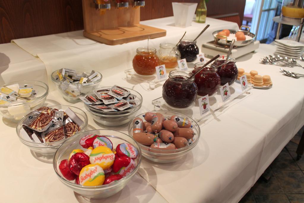 Hotel Und Restaurant Eurohof Duisburg Zewnętrze zdjęcie