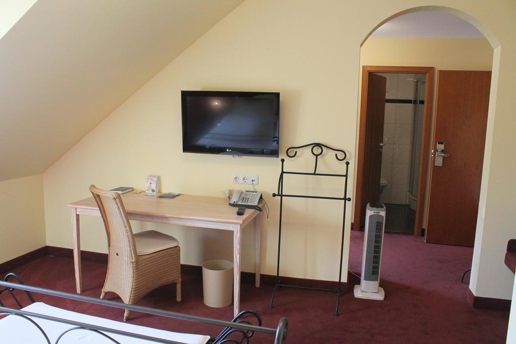 Hotel Und Restaurant Eurohof Duisburg Zewnętrze zdjęcie